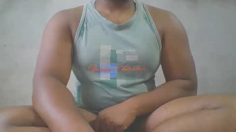 crazzy_booy online show from May 1, 2026, 2:27 am