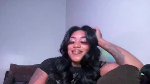 Snapshot of creame_sensation chatting on December 21, 2024, 2:19 am PHANTOMTARGARYENXXX online show from December 21, 2024, 2:19 am