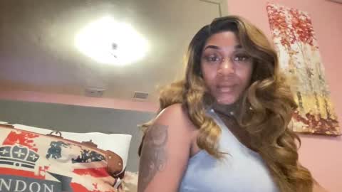 Snapshot of creame_sensation chatting on February 15, 2025, 2:11 pm PHANTOMTARGARYENXXX online show from February 15, 2025, 2:11 pm