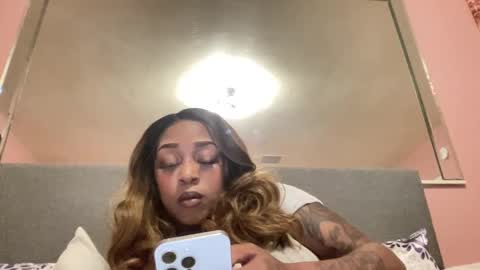 Snapshot of creame_sensation chatting on February 18, 2025, 6:04 pm PHANTOMTARGARYENXXX online show from February 18, 2025, 6:04 pm