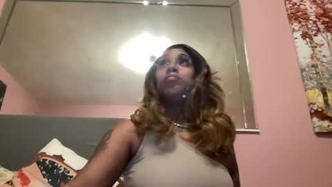 Snapshot of creame_sensation chatting on February 19, 2025, 4:55 pm PHANTOMTARGARYENXXX online show from February 19, 2025, 4:55 pm