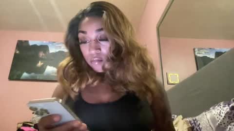 Snapshot of creame_sensation chatting on February 21, 2025, 4:16 pm PHANTOMTARGARYENXXX online show from February 21, 2025, 4:16 pm