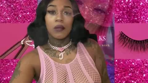 Snapshot of creame_sensation chatting on February 13, 2026, 1:23 am PHANTOMTARGARYENXXX online show from February 13, 2026, 1:23 am