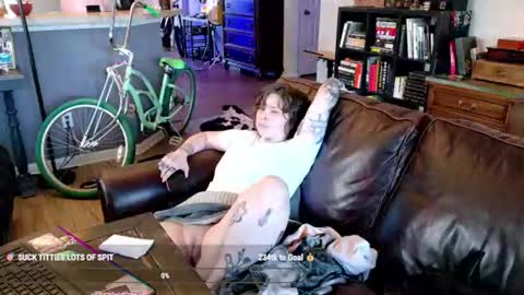 CHEETA  KITTEN online show from July 26, 2026, 9:21 pm
