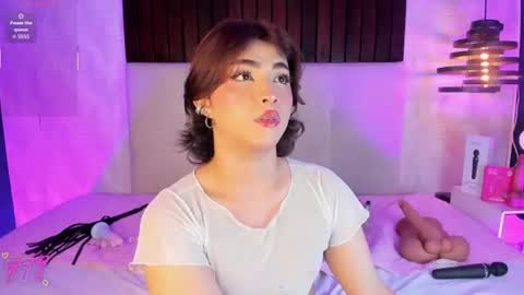 creamy_angelo online show from June 11, 2026, 1:05 am
