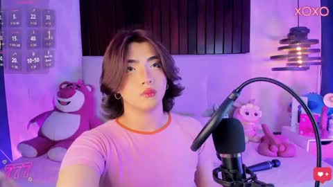 creamy_angelo online show from June 14, 2026, 4:36 am