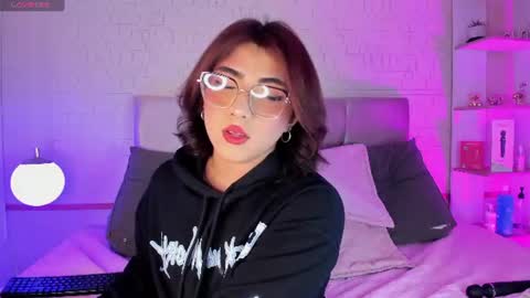 creamy_angelo online show from July 24, 2026, 10:41 pm