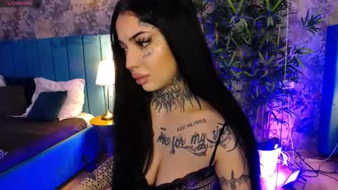 Sophie online show from February 17, 2026, 6:54 am