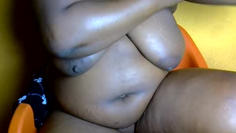 Snapshot of creamyposh1 chatting on July 30, 2026, 4:00 am creamyposh1 online show from July 30, 2026, 4:00 am
