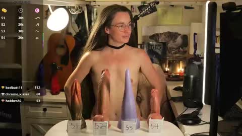 Creature Marie online show from January 12, 2026, 2:50 am