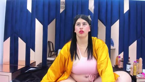 Criistaal   online show from December 27, 2024, 7:51 am