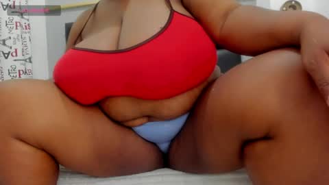 criistal_castro online show from April 11, 2026, 12:31 pm