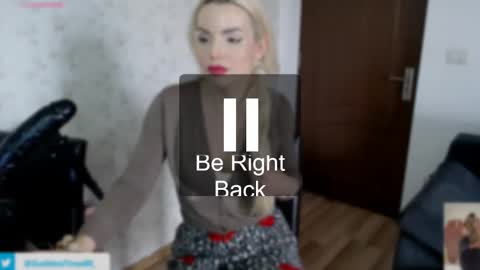 Snapshot of cris_tinne chatting on November 20, 2025, 7:41 am cris_tinne online show from November 20, 2025, 7:41 am