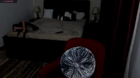 cris_tinne online show from January 14, 2026, 3:28 pm