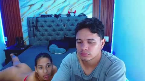 CRISANDMERY online show from July 24, 2026, 4:43 am