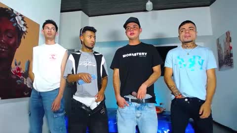 Snapshot of crismens chatting on October 15, 2025, 6:30 pm crismens online show from October 15, 2025, 6:30 pm