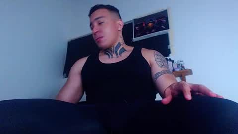 Snapshot of criss__tom chatting on November 8, 2025, 2:12 am Cristopher online show from November 8, 2025, 2:12 am