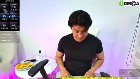 Snapshot of criss_evanss1 chatting on October 15, 2025, 11:49 pm Criss Evans online show from October 15, 2025, 11:49 pm