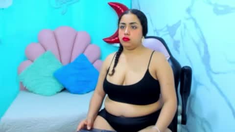 Milena online show from July 6, 2026, 3:14 am
