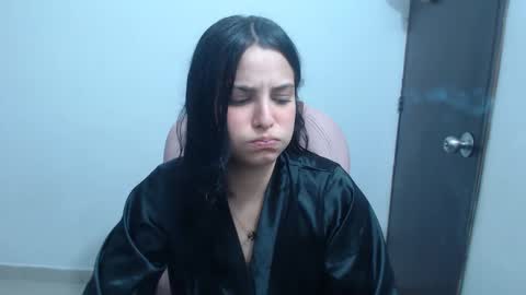 Cristal online show from February 28, 2025, 7:26 am