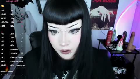 Snapshot of cristal_kosh chatting on July 10, 2026, 9:06 pm Cris online show from July 10, 2026, 9:06 pm