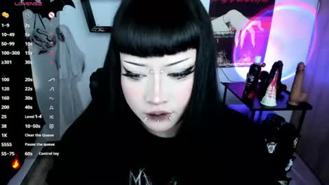 Snapshot of cristal_kosh chatting on July 30, 2026, 9:03 pm Cris online show from July 30, 2026, 9:03 pm