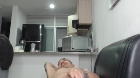 cristal beautiful online show from February 20, 2026, 11:22 am