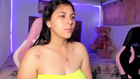 Snapshot of cristal_smith20 chatting on July 9, 2026, 12:09 pm cristal_smith20 online show from July 9, 2026, 12:09 pm