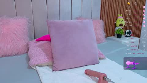 Snapshot of cristal_subin69 chatting on December 2, 2025, 12:32 pm STEFANYIG cristalsubin online show from December 2, 2025, 12:32 pm