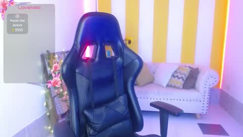 Cristal online show from January 17, 2025, 12:42 am