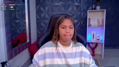 Cristal online show from February 2, 2026, 10:41 pm