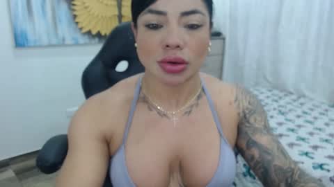 Snapshot of cristalbeautiful1 chatting on September 22, 2025, 10:34 pm Natalie online show from September 22, 2025, 10:34 pm