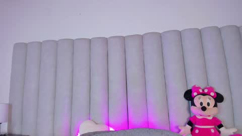 Snapshot of cristalcornner_ chatting on February 7, 2025, 11:24 pm Nicole Connection time 220pm-910pmCol online show from February 7, 2025, 11:24 pm