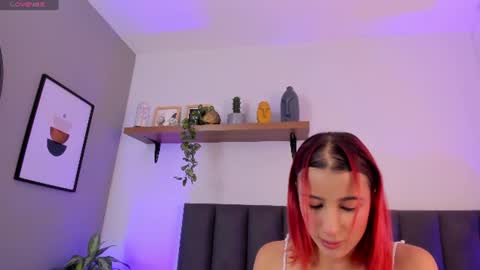 cristalfoxy_ online show from July 13, 2026, 5:05 pm