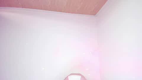Snapshot of cristall_sweett0 chatting on June 9, 2026, 2:28 pm sofia online show from June 9, 2026, 2:28 pm