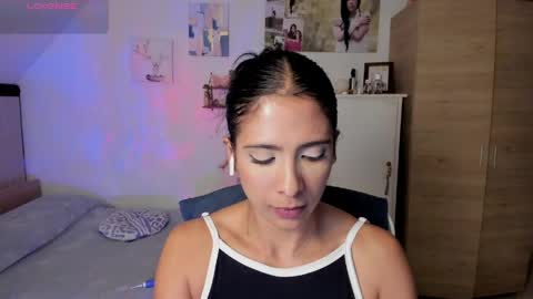 veronika online show from April 24, 2026, 3:31 am
