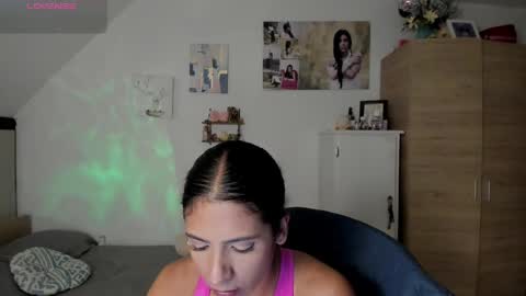 Snapshot of cristamunez chatting on June 3, 2026, 3:31 am veronika online show from June 3, 2026, 3:31 am