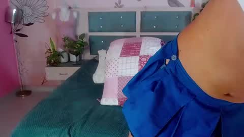 cristhy_huge_cockts online show from September 11, 2025, 2:33 am