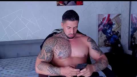 Snapshot of cristian_walker chatting on June 4, 2026, 12:00 pm cristian walker online show from June 4, 2026, 12:00 pm
