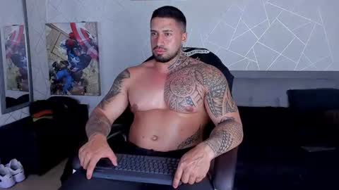 Snapshot of cristian_walker chatting on July 31, 2026, 11:37 pm cristian walker online show from July 31, 2026, 11:37 pm