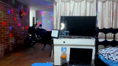 Cristian online show from March 5, 2025, 3:08 am