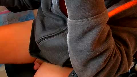 Snapshot of cristiano_ronaldo_sexy_man chatting on March 6, 2026, 1:46 am Cristiano Ronaldo sexy man online show from March 6, 2026, 1:46 am