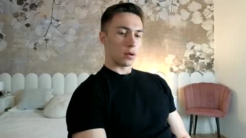 CristianoHailey online show from May 1, 2026, 6:56 pm
