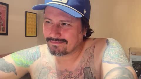 Snapshot of cristianthelion chatting on May 5, 2026, 11:02 pm cristianthelion online show from May 5, 2026, 11:02 pm