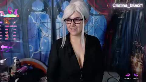 Cristina  online show from July 3, 2026, 1:01 am