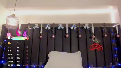 cristina_joy online show from December 13, 2025, 7:53 pm