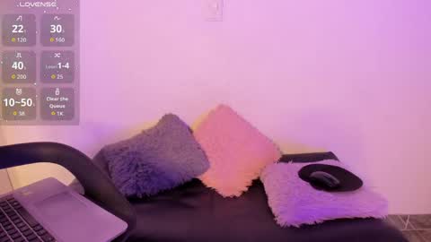 cristina_joy online show from April 28, 2026, 11:04 am