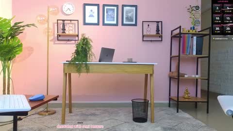 Snapshot of cristinavegas chatting on January 30, 2025, 9:36 am ....... online show from January 30, 2025, 9:36 am