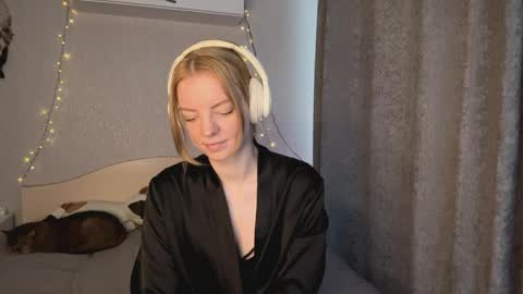 Snapshot of cristinekondo chatting on March 29, 2026, 3:12 pm Marry online show from March 29, 2026, 3:12 pm