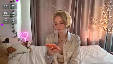 Snapshot of cristinekondo chatting on May 6, 2026, 3:17 pm Marry online show from May 6, 2026, 3:17 pm